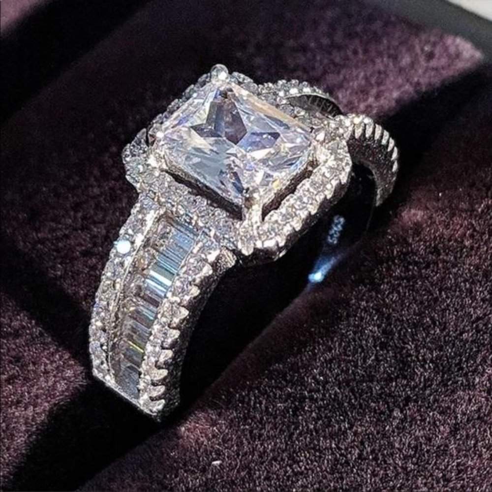 ENGAGEMENT 925 STERLING SILVER DIAMOND RING - Picture 2 of 3